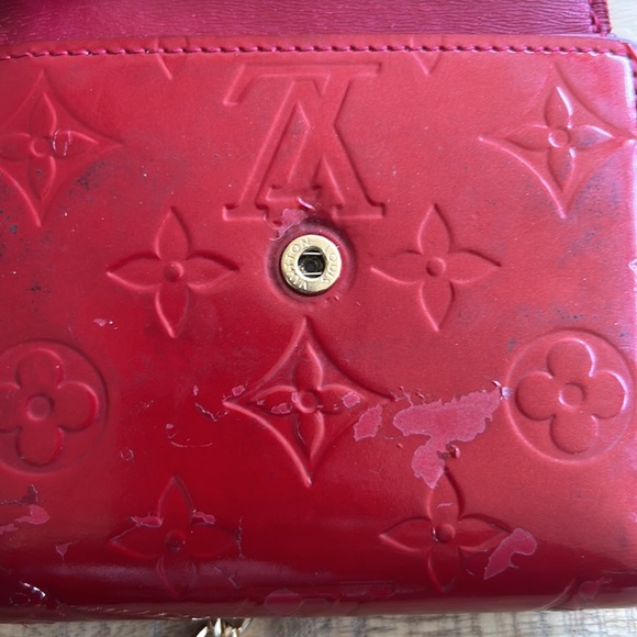 Louis Vuitton Vintage Vernis Double Flap Red Leather Wallet with Chain & Insert - Picture 11 of 17